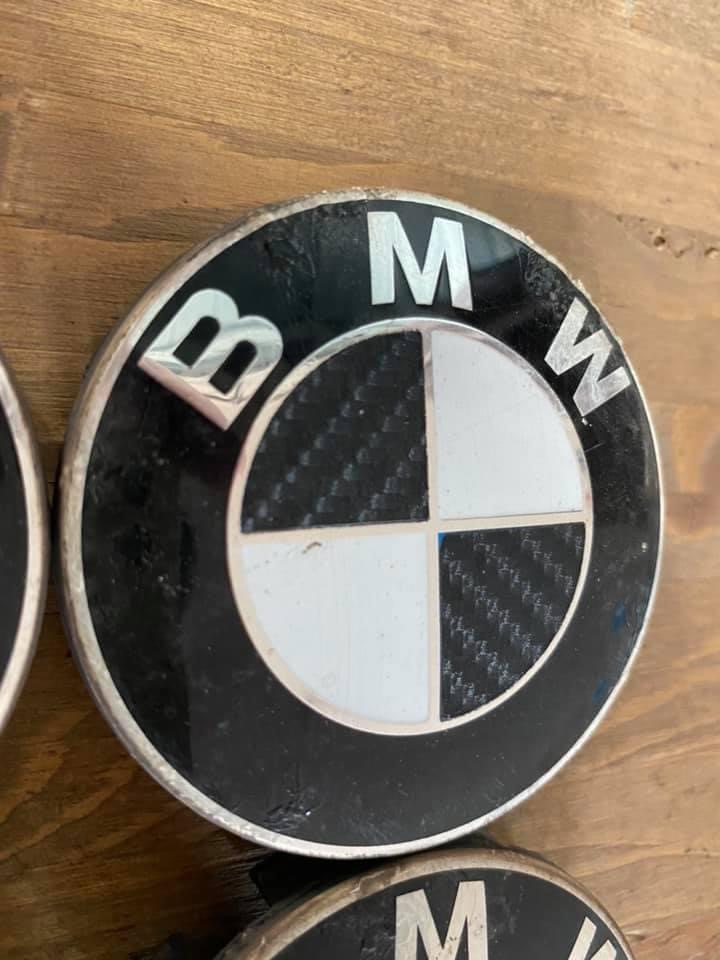 Center cap  BMW ลาย carbon ของแท้